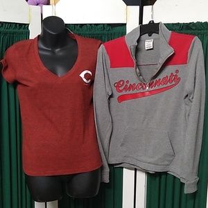 #391 Victoria Secret PINK Cincinnati Reds sweatshirt with v-neck t